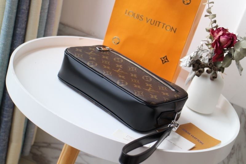 Louis Vuitton Clutch Bags